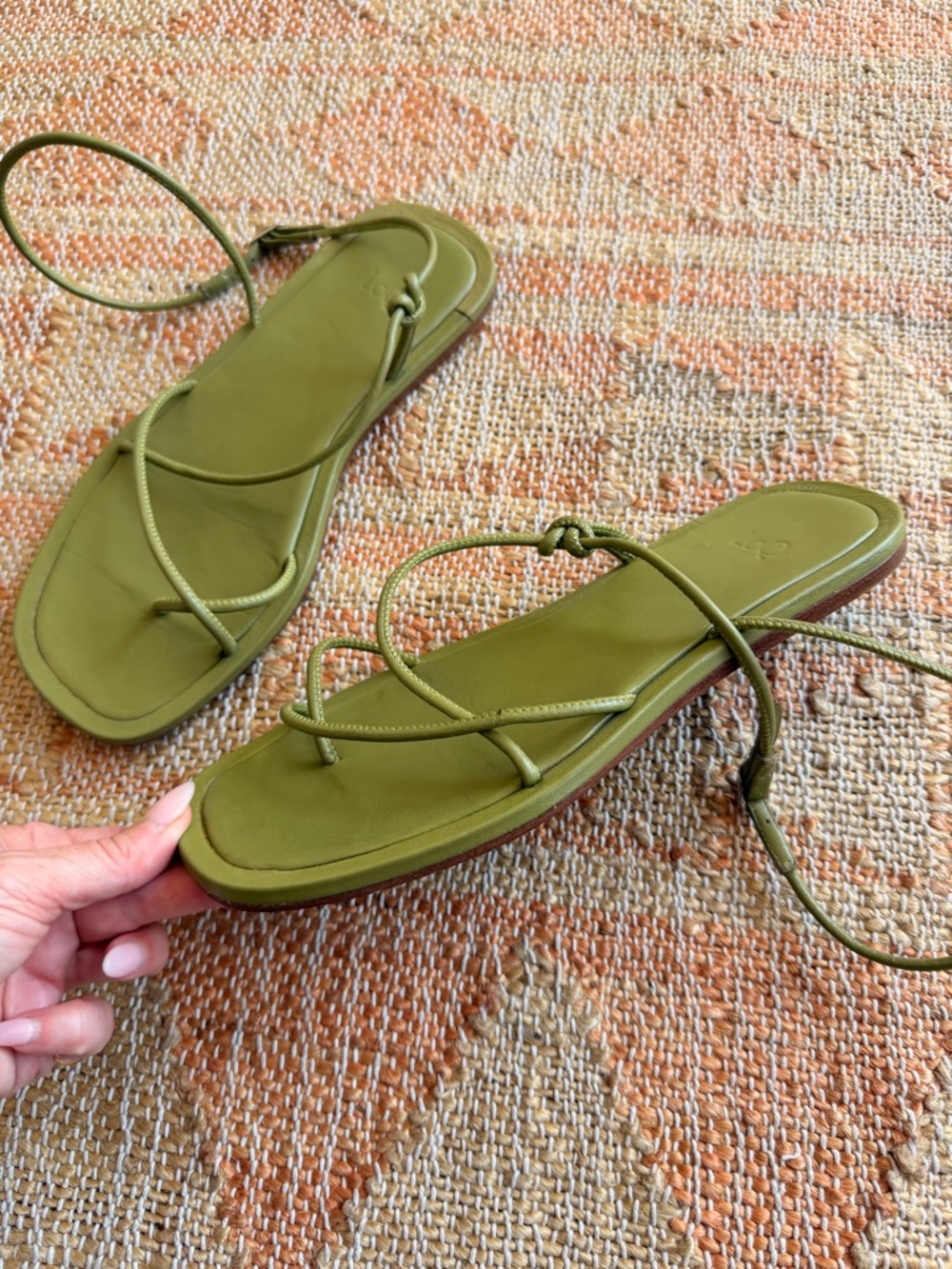 LOQ Granada Sandals in Khaki green wrap minimalist size 37 - 7.5 to 8 - Picture 7 of 16